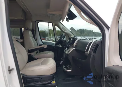 2022 Ram Promaster 3500 Window Van High Roof 159 Wb Ext из США, поврежденный, VIN 3C6MRVUGXNE106327